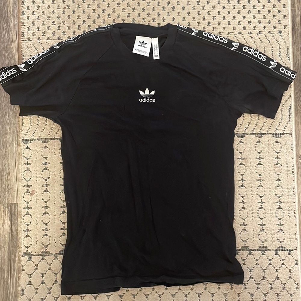 adidas t-shirt